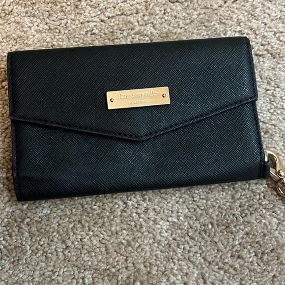 Kate Spade Wristlet - Picture 2 of 4